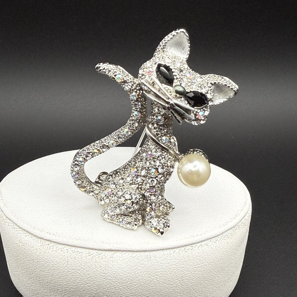 Vintage AB Crystal Rhinestone Kitty Cat Brooch Silver Tone Faux Pearl Dangle Pin